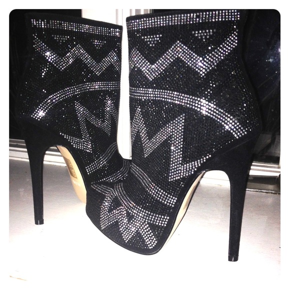 Black and Silver Aldo booties