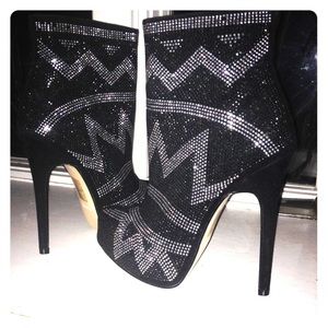 Black and Silver Aldo booties