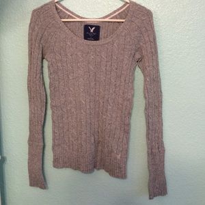 NWOT AMERICAN EAGLE SWEATER PERFECT CONDITION