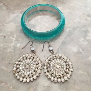 Bracelet and earrings