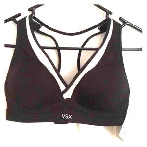 Nwt vsx 34a runway sports bra