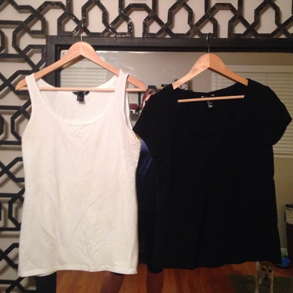 Set of two H&M workout tops