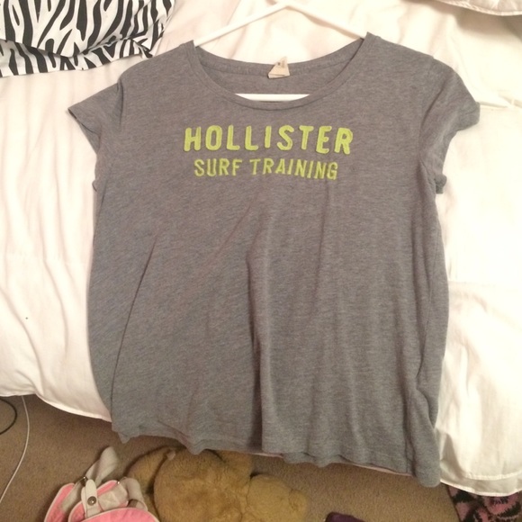 hollister shirt