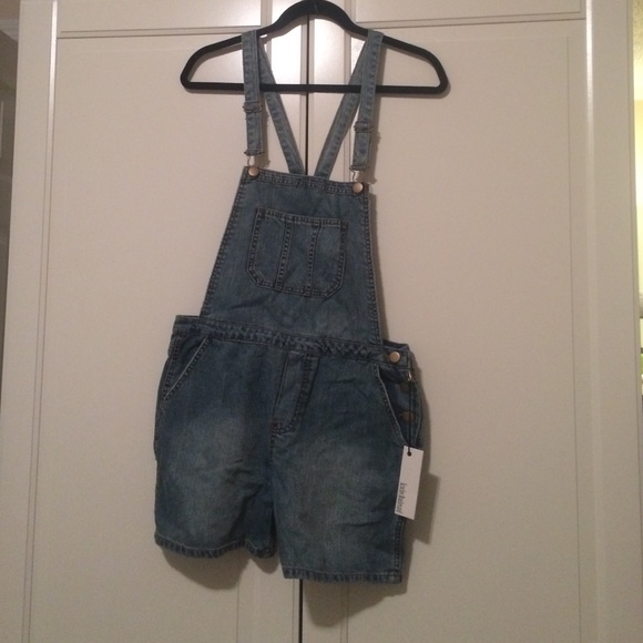 Summer staple- overalls! Boutique brand!