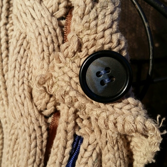 ReVamped - Picture 3 of 3