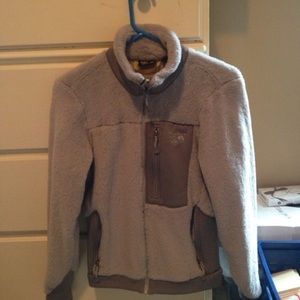 Grey size Small Mountain Hardwear money jacket