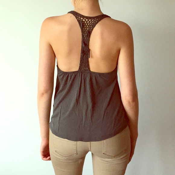 Show your back!!! Grey casual top