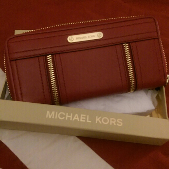SOLD😘😙😝☺
