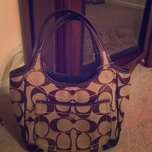 Authentic Signature Coach bag
