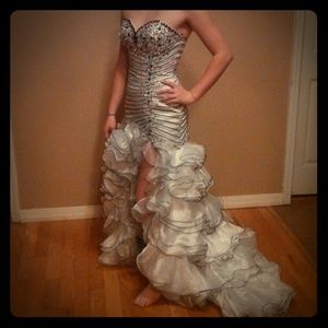 Prom dress only wore once!!
