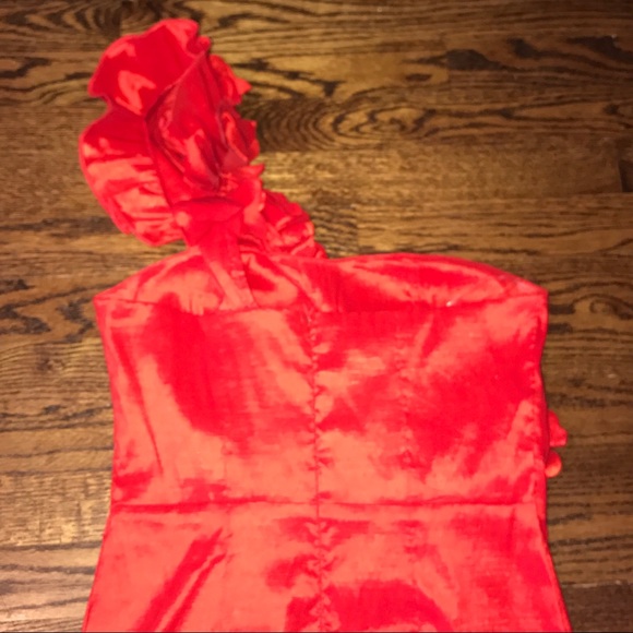 👗Red Swag Shoulder Cocktail Dress - Picture 4 of 8