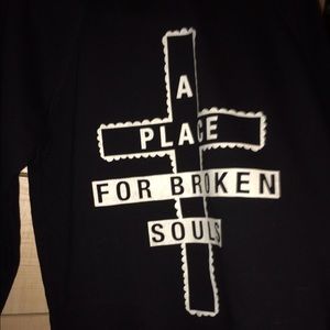 'A place for broken souls' Jacket, size Medium.15$
