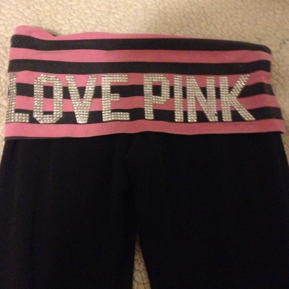 Victoria secret yoga pants - Picture 2 of 4