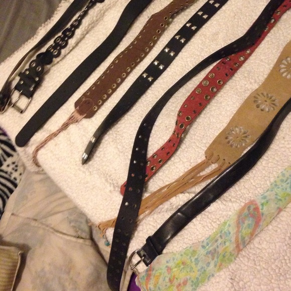 Gorgeous belt bundle - Picture 3 of 3