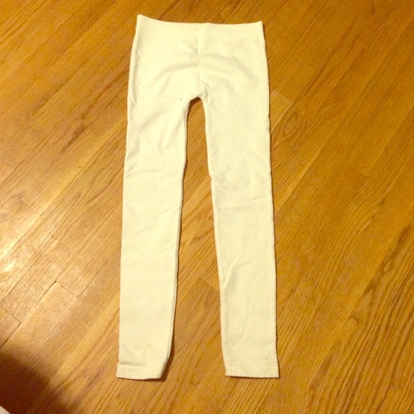 white leggings