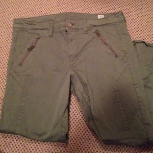 Cute light army green pants