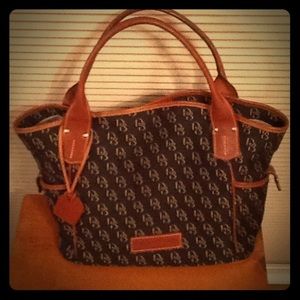 Dooney & Bourke purse!