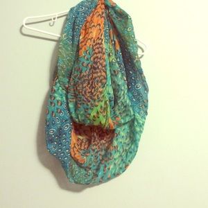 infinty scarf