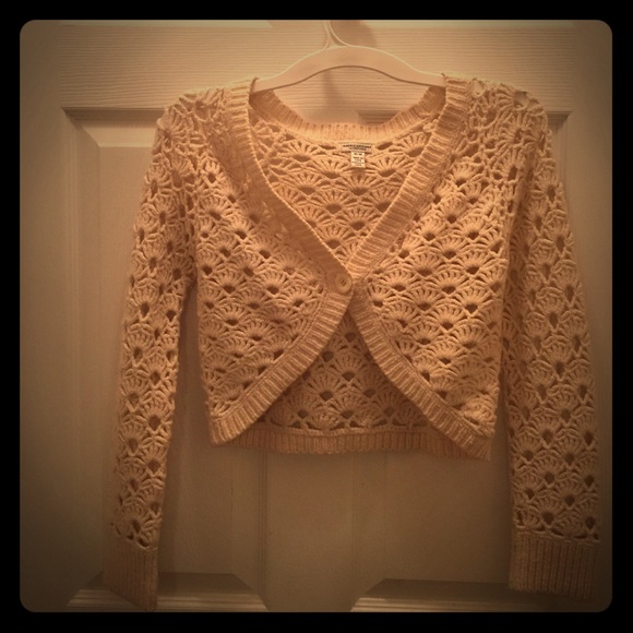 American Eagle Sweater