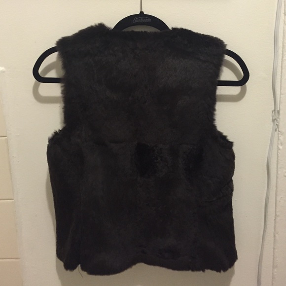 Theory dark brown rabbit fur vest small - Picture 2 of 4