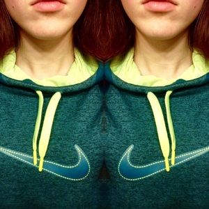 ✔️💋 Nike Thermal Hoodie