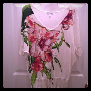 New York & Co Floral sweater
