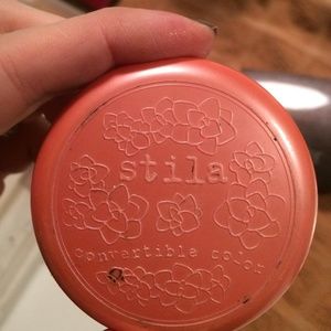 Stila convertible color