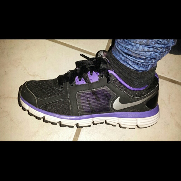 Nike dual fushion
