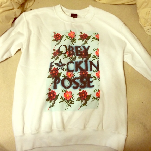 OBEY 💎 crewneck hoodie