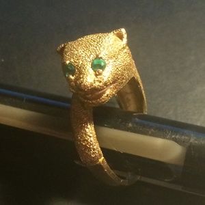 Vintage 14k gold cocktail ring with 2 emeralds.