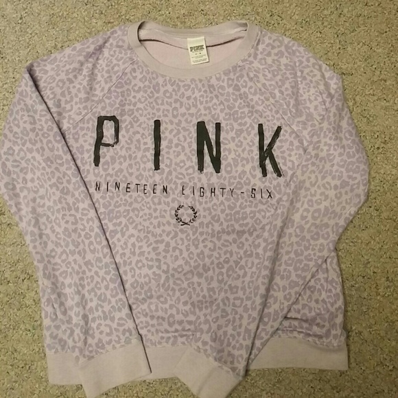 VS Pink Cheetah Print Slouchy Sweatshirt