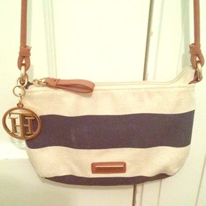 Tommy Hilfiger Crossbody