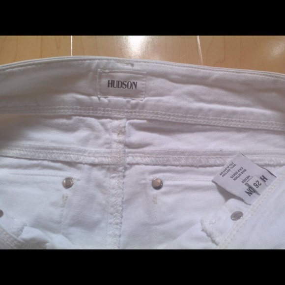 NWT Hudson white jeans - Picture 4 of 4