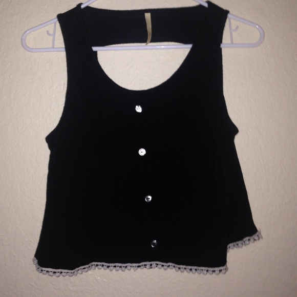 Crop top