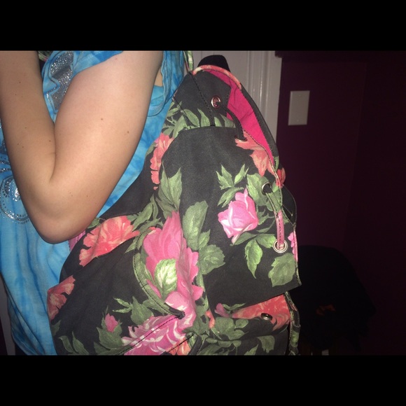 Floral Backpack - Picture 4 of 4