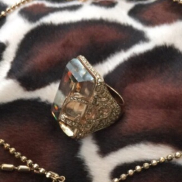 🎉SOLD🎉 - Picture 3 of 3