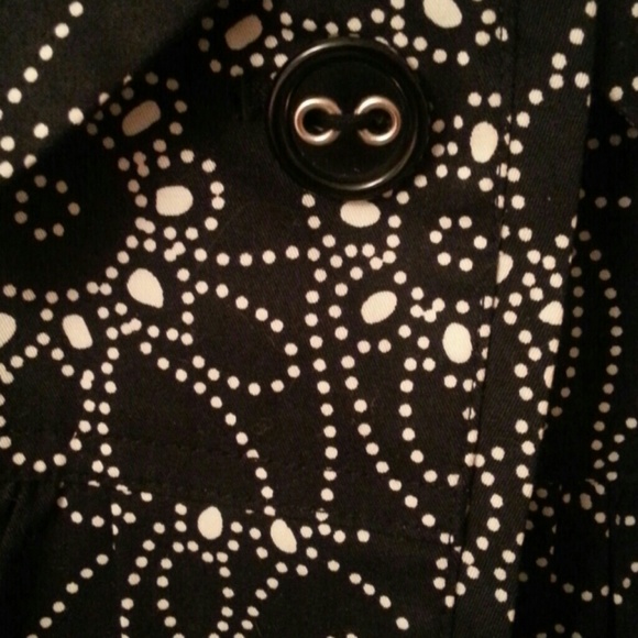 Jacket - Picture 2 of 4