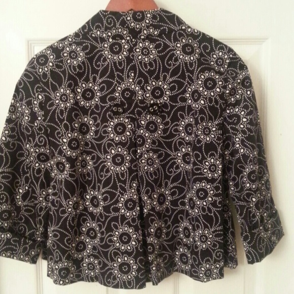 Jacket - Picture 3 of 4