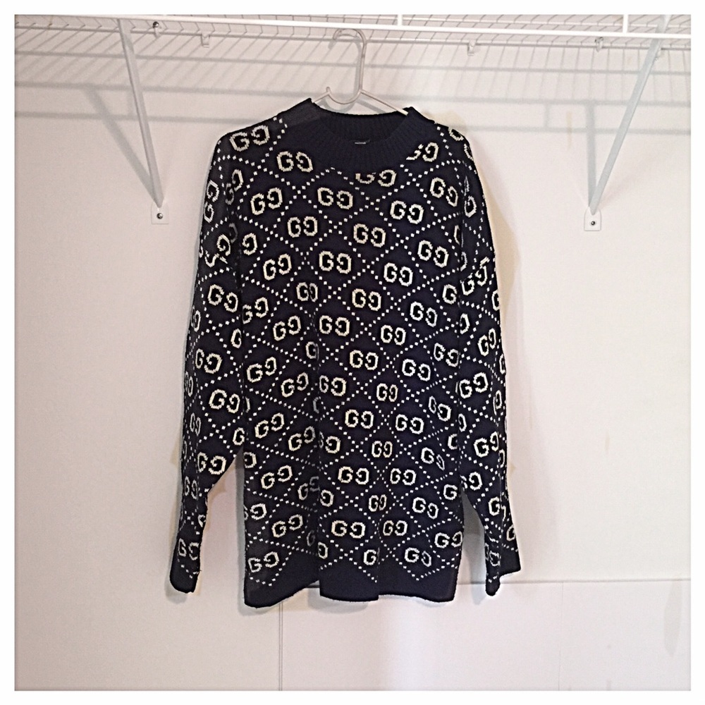 MEN'S SWEATER