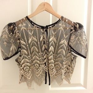 Vintage Cropped Lace Blouse