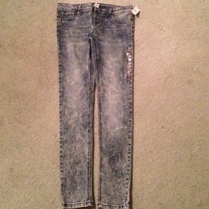 Acid washed jeans