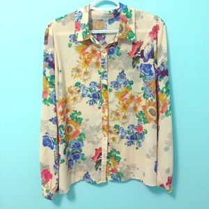 Beautiful Forever21+ Floral Blouse