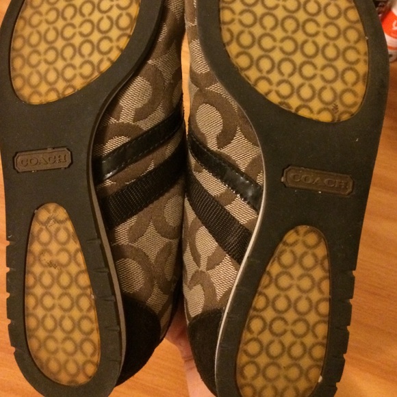 Coach Tennis Shoes - Picture 4 of 4