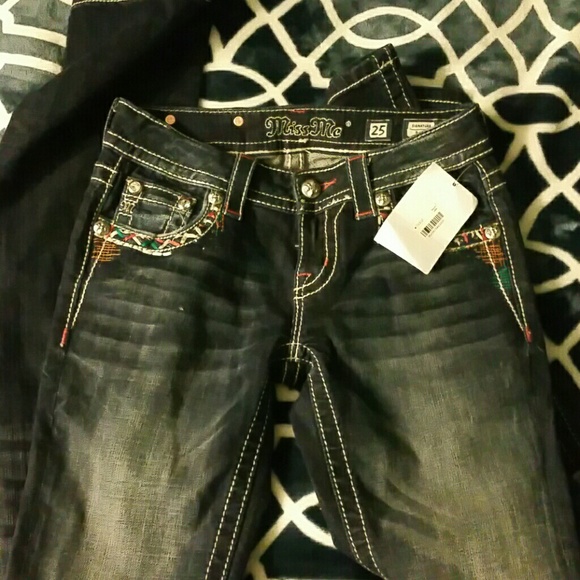 Brand new size 25 miss me Jeans - Picture 2 of 2