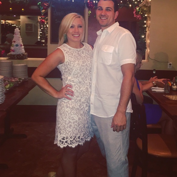 🚫SOLD! Beige Lace Shift Dress! BEAUTIFUL! - Picture 2 of 4