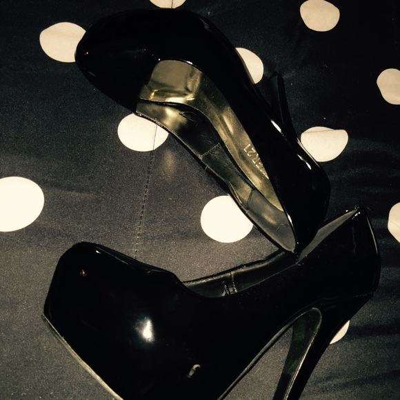 Black patent leather shoes