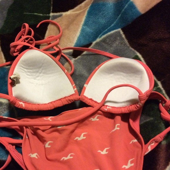 Hollister swim suit set .Xsmall bra / small bottom - Picture 3 of 4