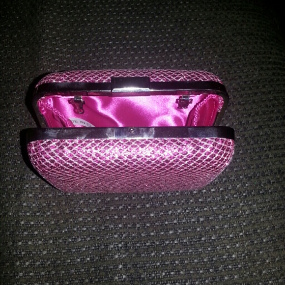 Purses - Picture 3 of 3