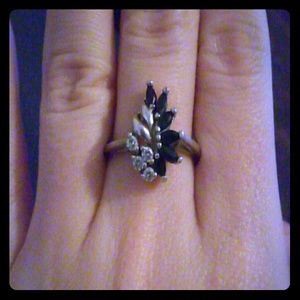 Pretty Wing-Shaped Silver Ring