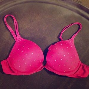 34B VS rinestone bra